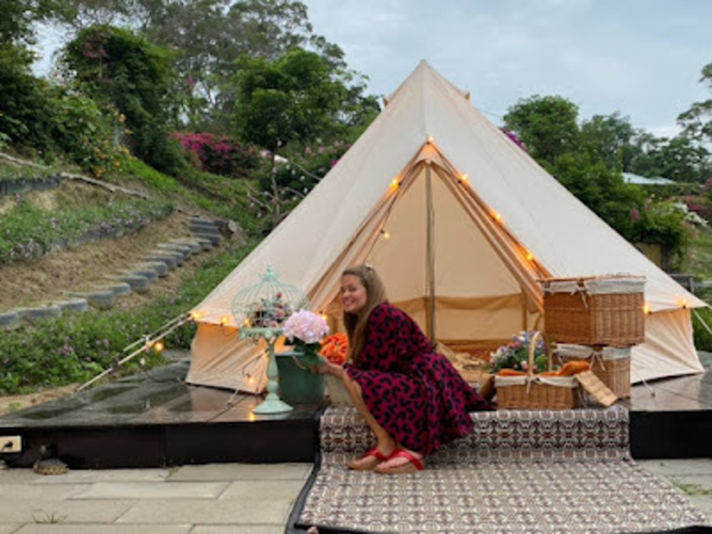 Meet your Posher, Marsha